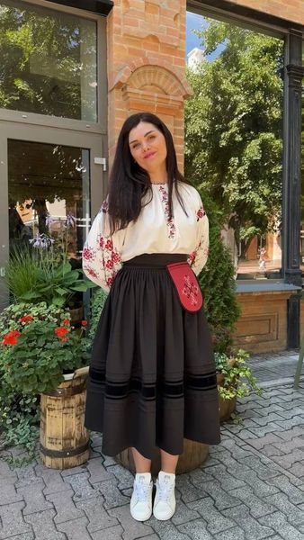 Спідниця "Опертя" чорна традиційного крою 02436 фото